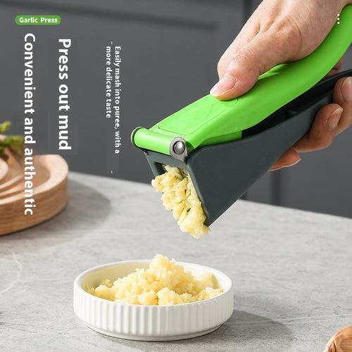 Easy Garlic Press – Crush Garlic Without Mess or Effort